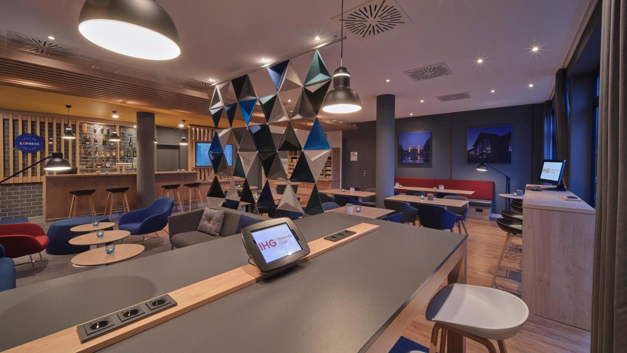 Hotel Express Muelheim By Ihg Keulen