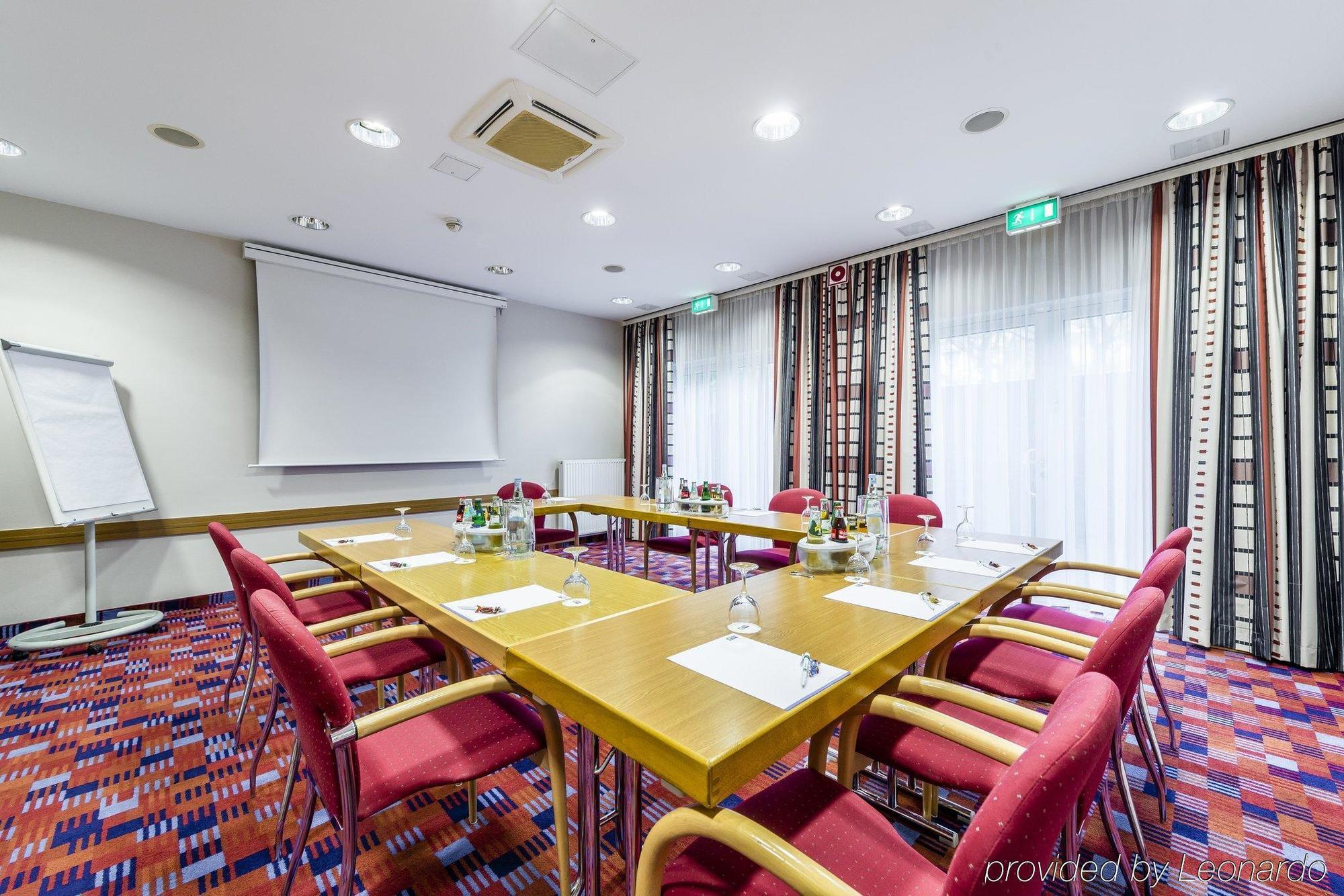 Express Muelheim By Ihg Keulen