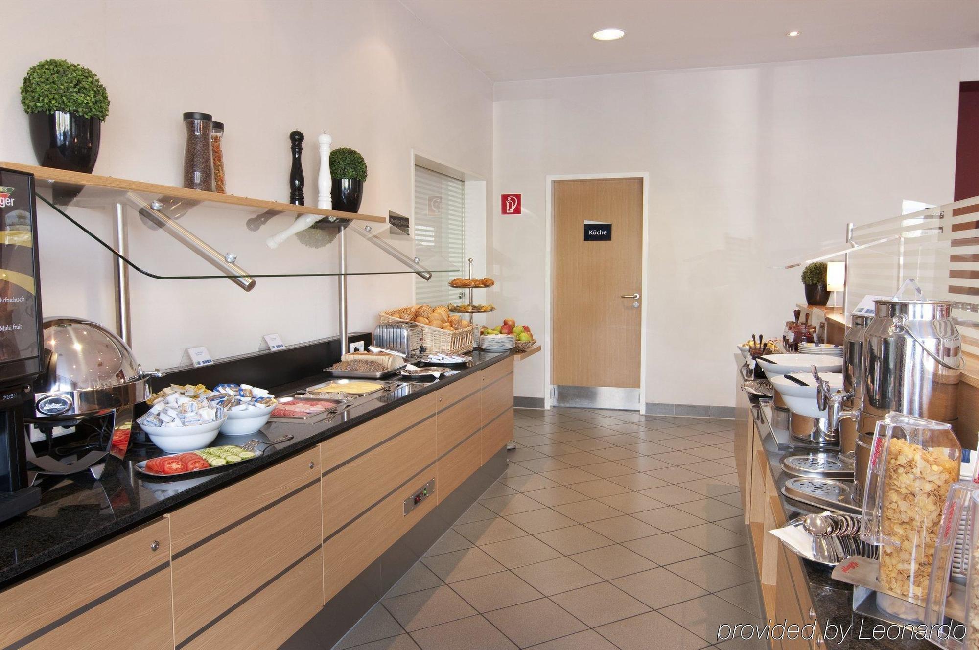 Hotel Express Muelheim By Ihg Keulen