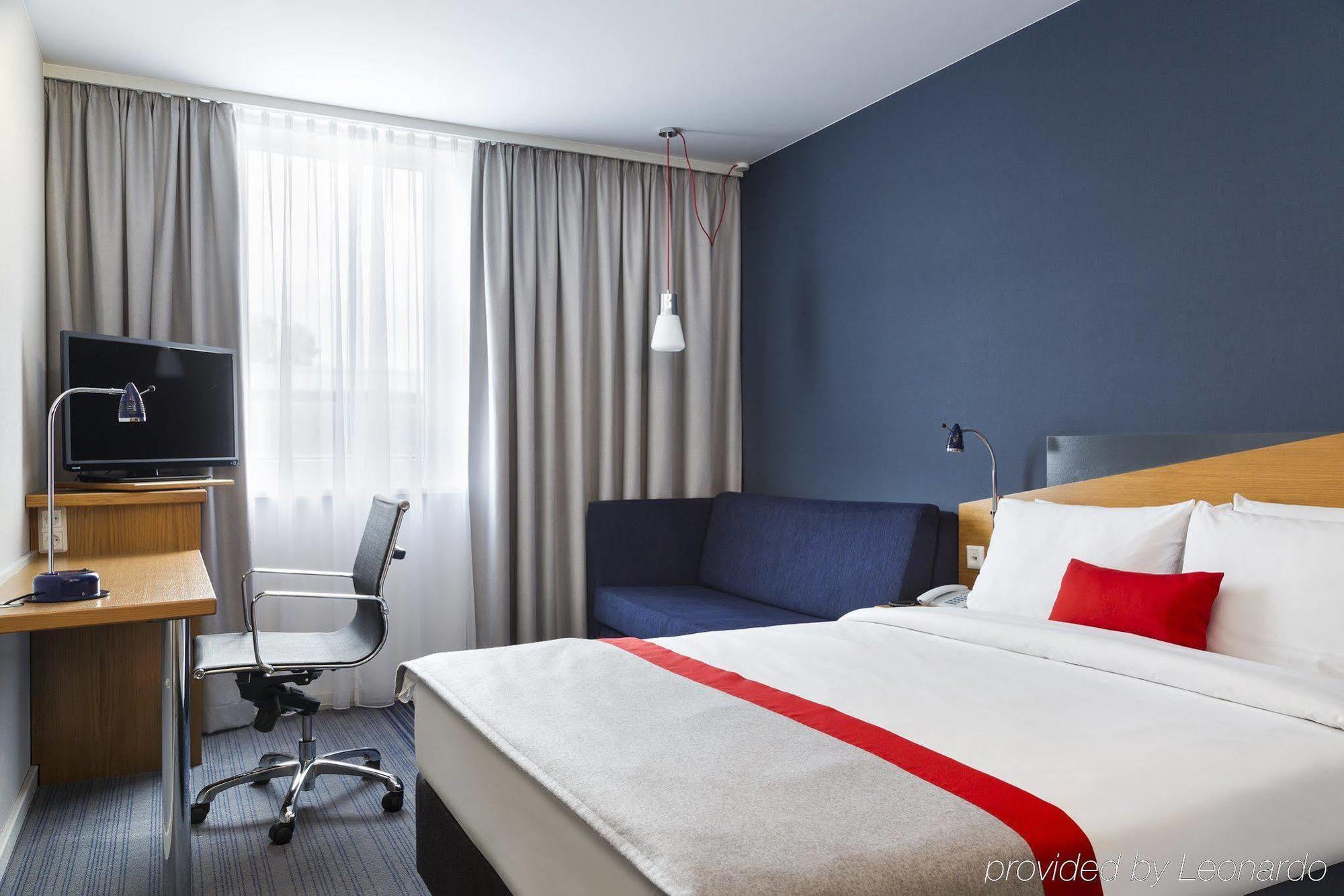 Express Muelheim By Ihg 3* Keulen