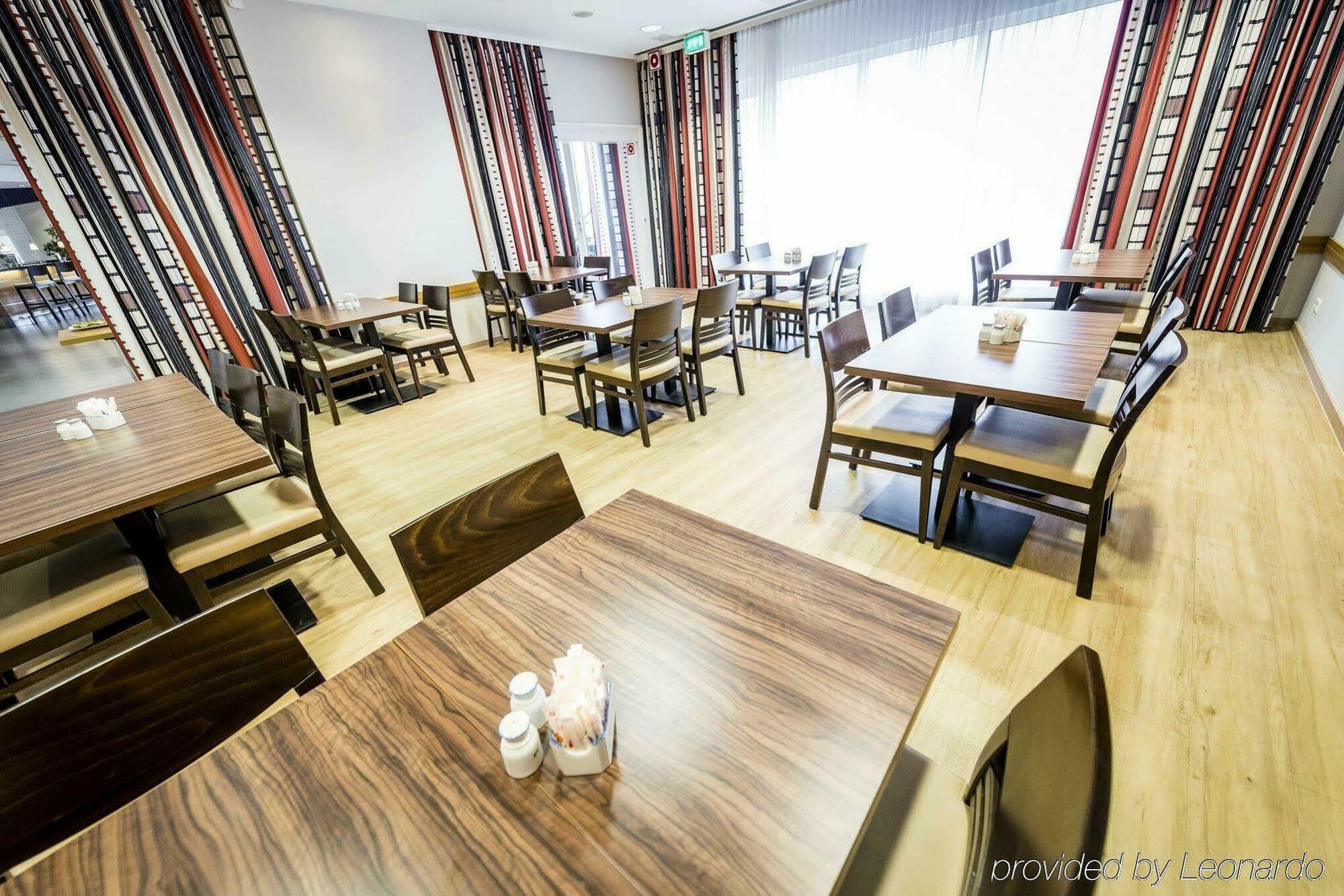 Express Muelheim By Ihg Keulen